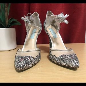 Betsey Johnson Women Stela Silver Glitter Ankle